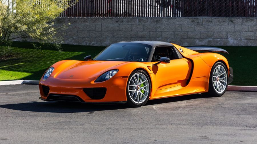 2015 Porsche 918 Spyder Weissach at Mecum