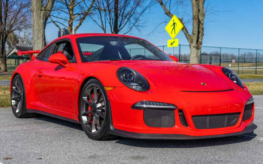 10k-Mile 2015 Porsche 911 GT3 at Bring a Trailer