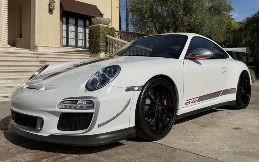 4,000-Mile 2011 Porsche 911 GT3 RS 4.0 at Bring a Trailer